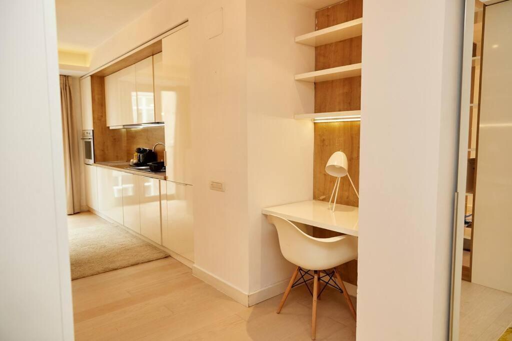 Vernescu Luxury Residence 2 Bucarest Esterno foto